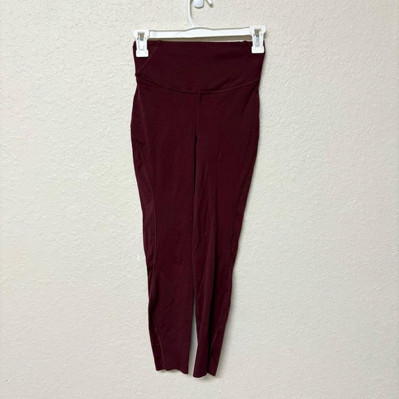 Lululemon Size 4 Base Pace High-Rise 25” Tight Stretch Maroon Red - Picture 1 of 6